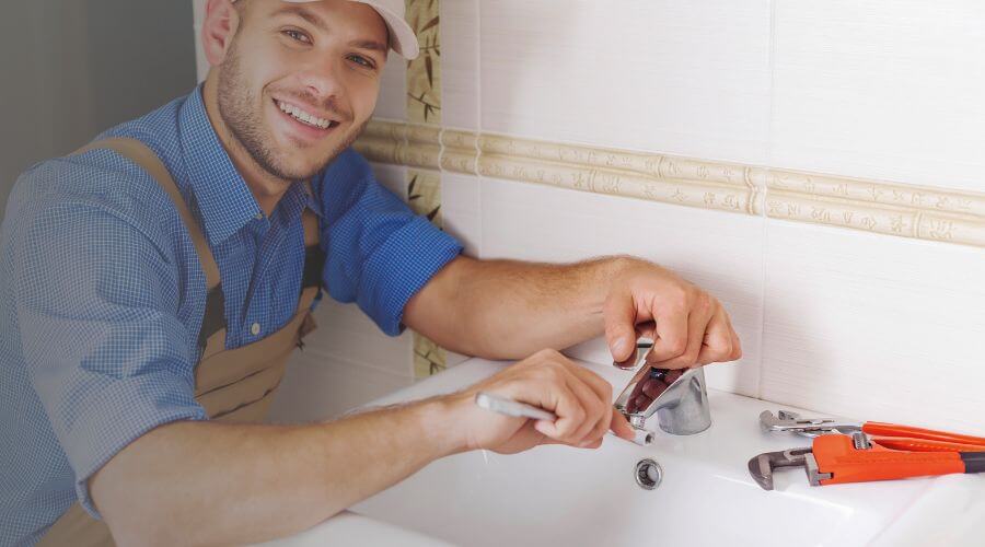 Kitchen Faucet Repair Service in Bloomington, IL
